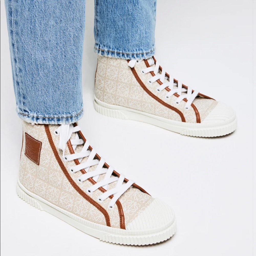 LOEWE ANAGRAM HIGH TOP SNEAKERS